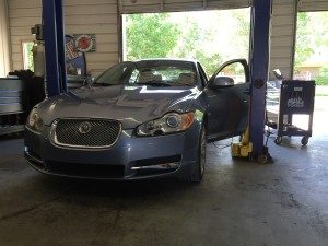 Electrical diagnosis on a Jaguar XF